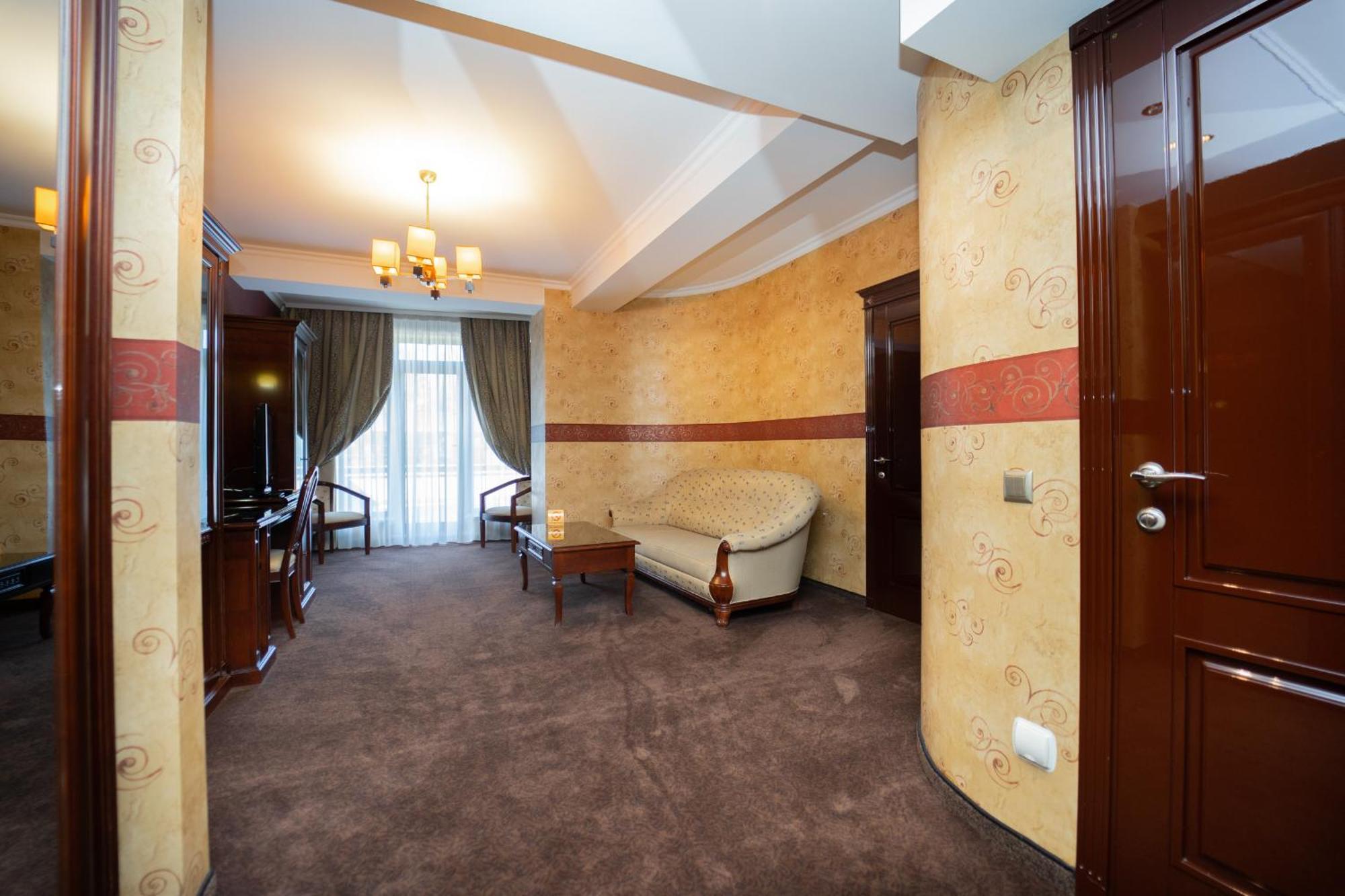 President Resort Hotel Chisinau Exterior photo