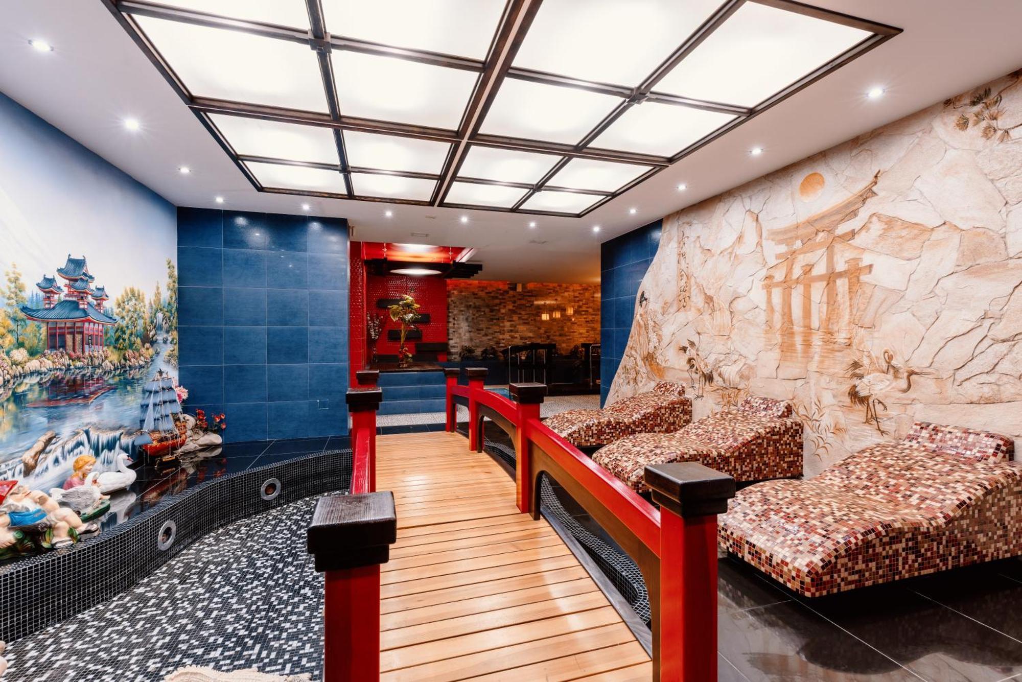 President Resort Hotel Chisinau Exterior photo