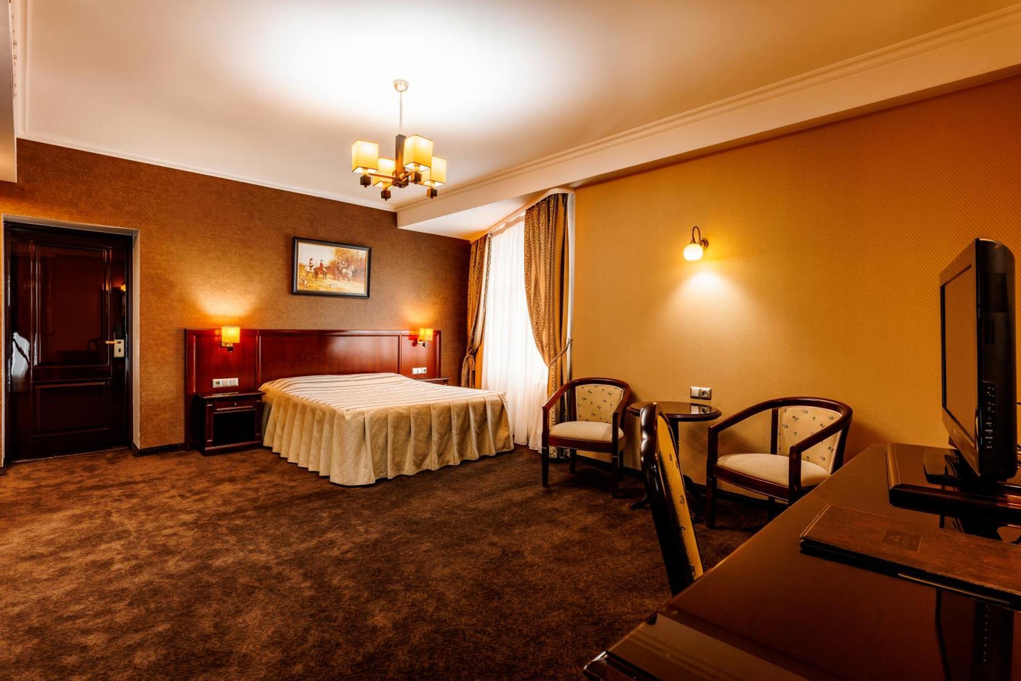 President Resort Hotel Chisinau Exterior photo
