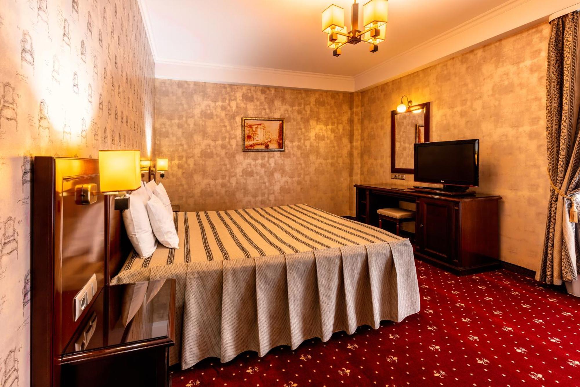President Resort Hotel Chisinau Exterior photo