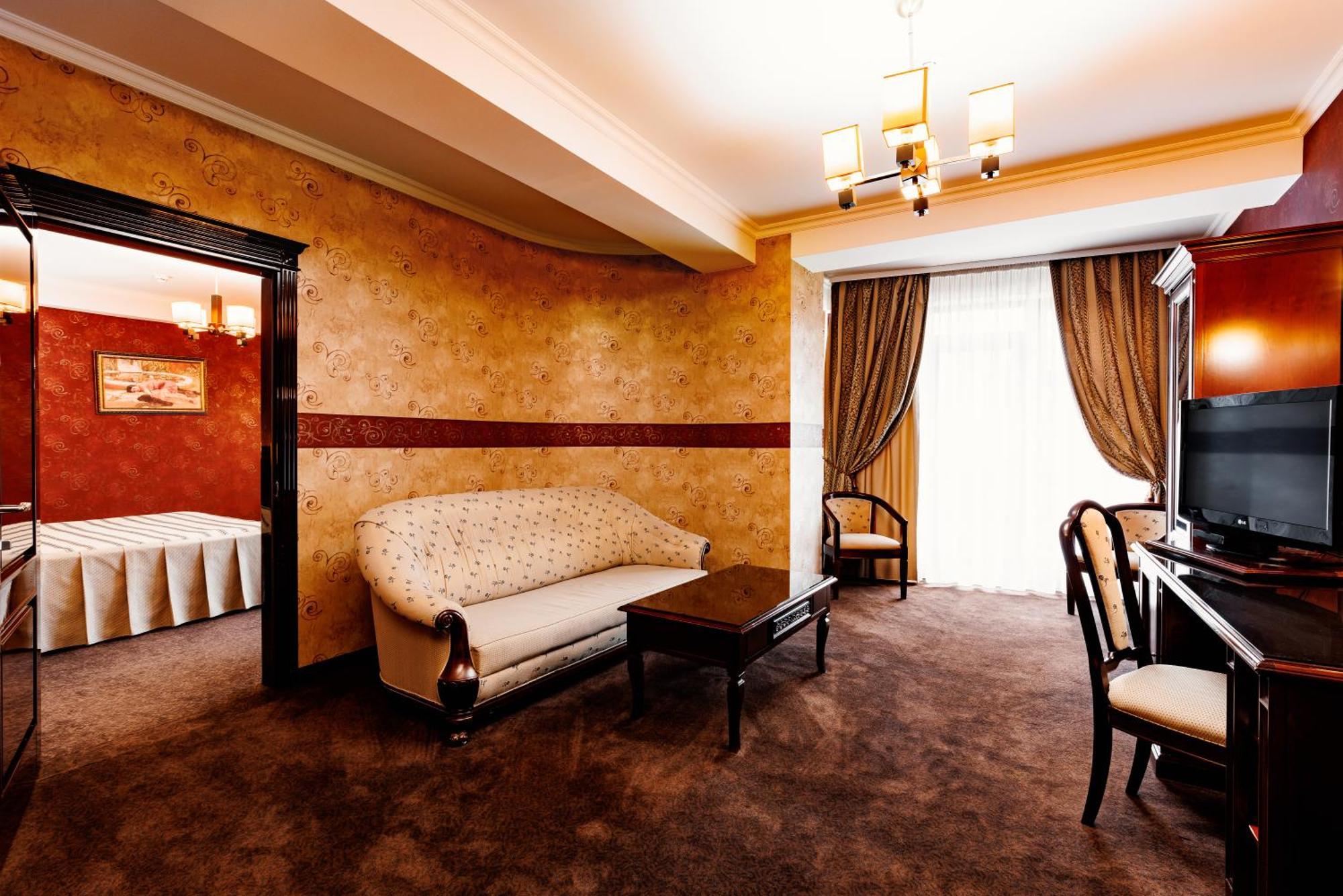 President Resort Hotel Chisinau Exterior photo