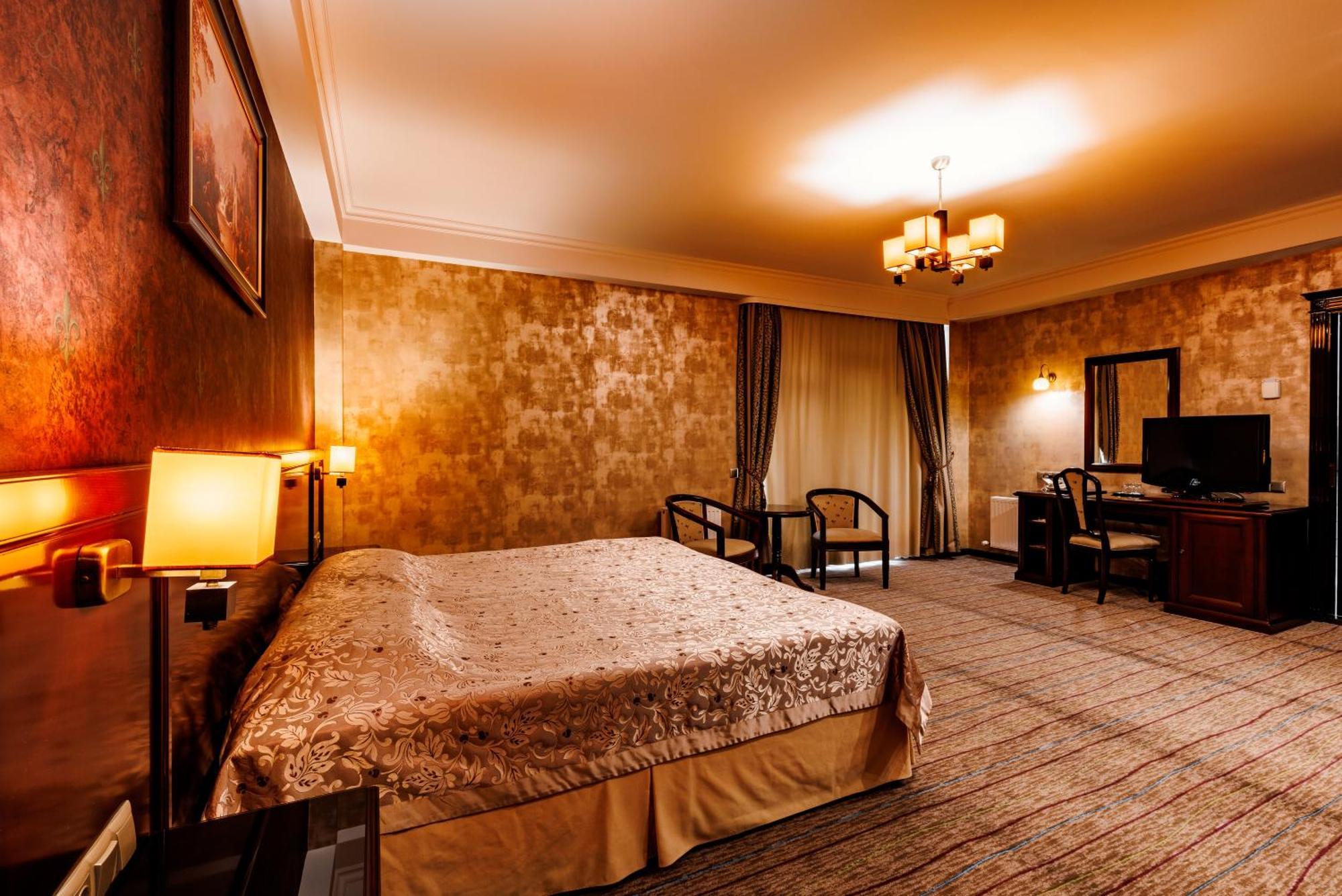 President Resort Hotel Chisinau Exterior photo